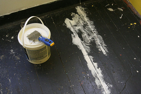 Residential Painters Tip: Paint Your Walls Like A Pro – Anti-Splatter Canvas Dropcloths