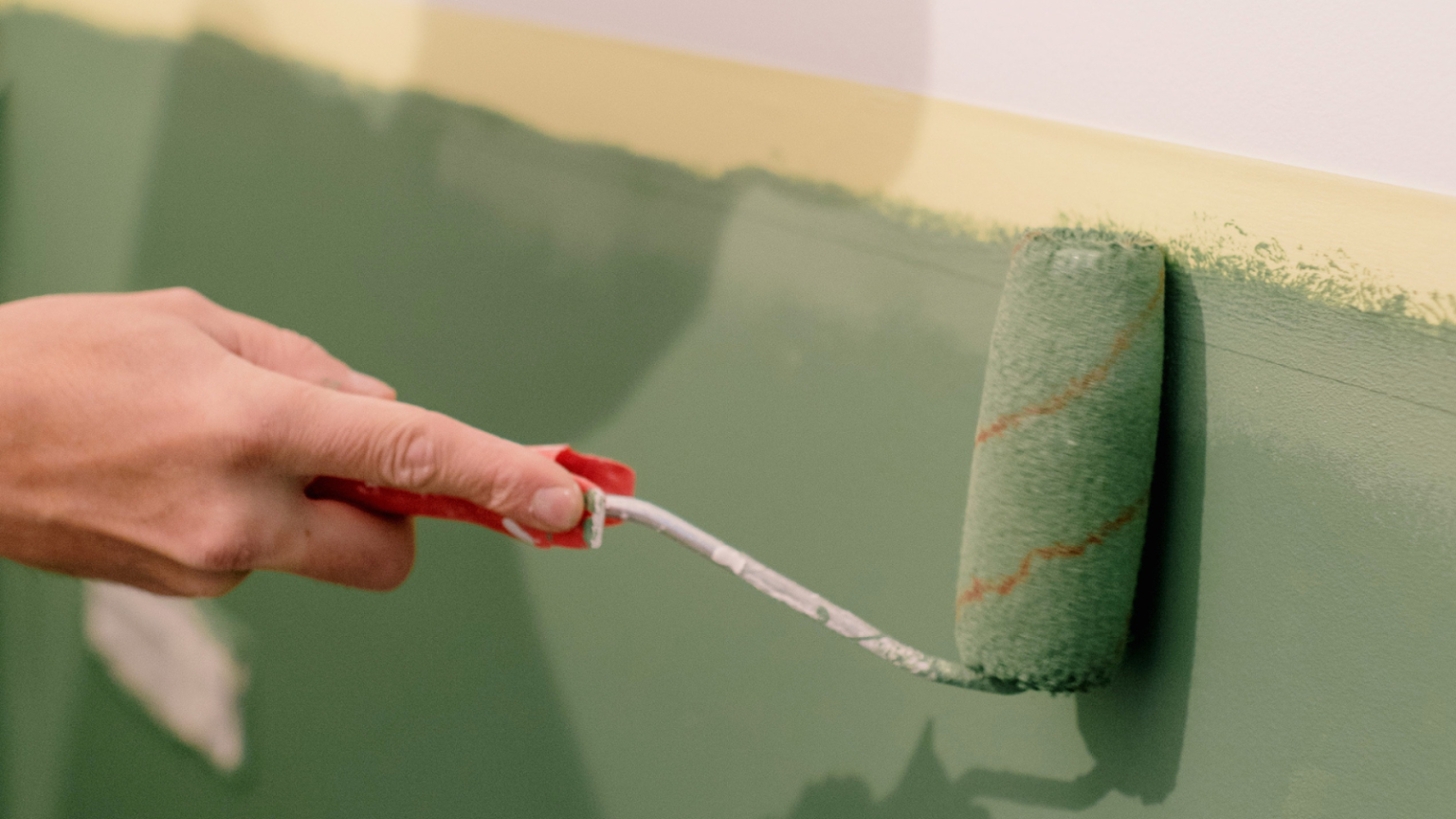 Tips for Painting Over Old Interior Paint — SPPI
