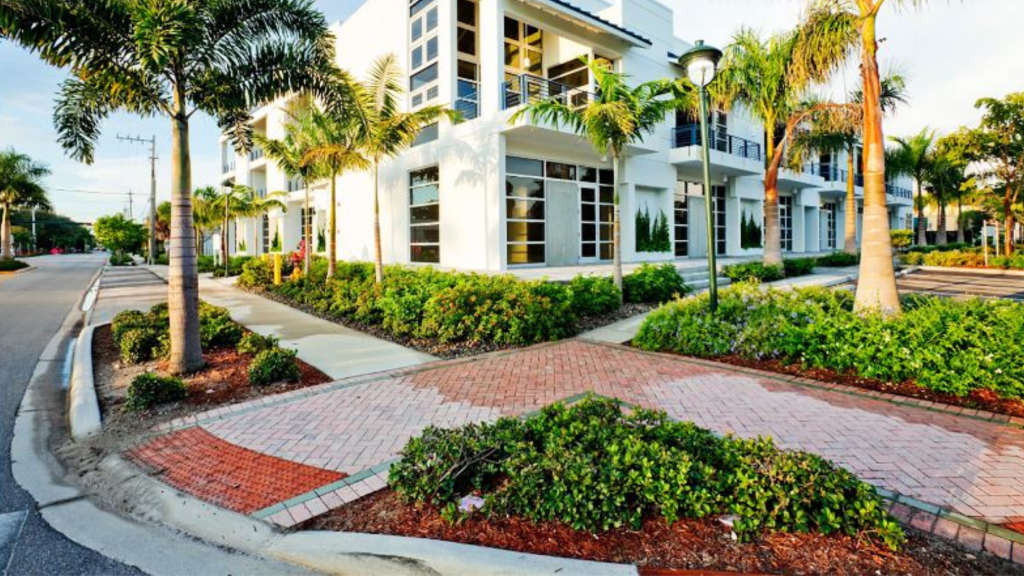 Commercial building